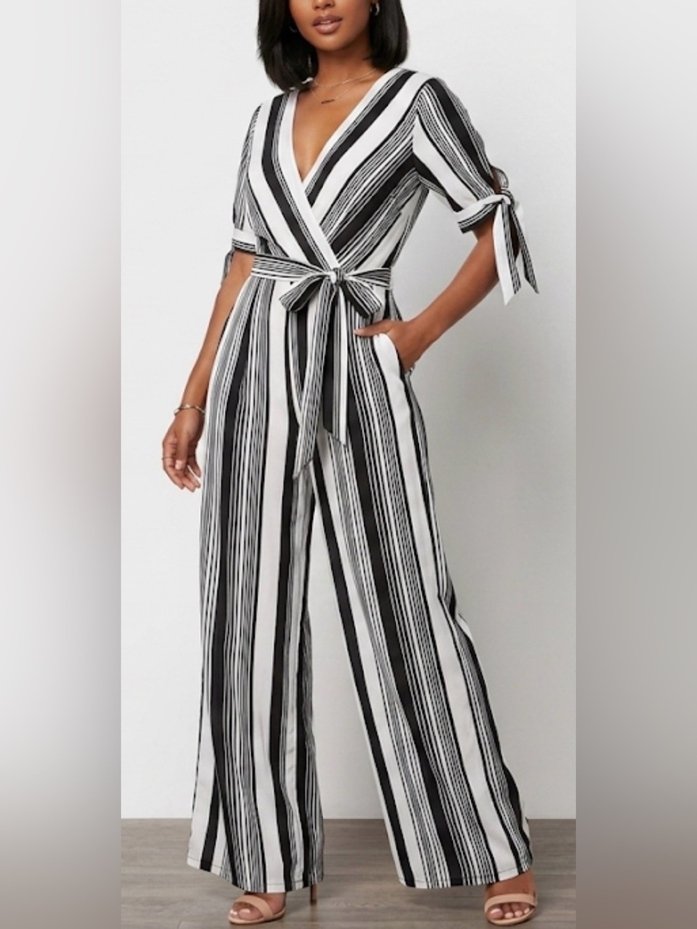 Y2K Stilletto’s Black & White Striped Wrap Jumpsuit with Tie Waist Size XL